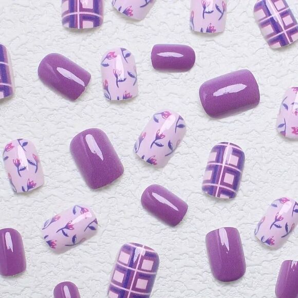 Nails 24 PC Short Square Pule pink Blue floral Plaid Press on nails - Picture 2 of 6